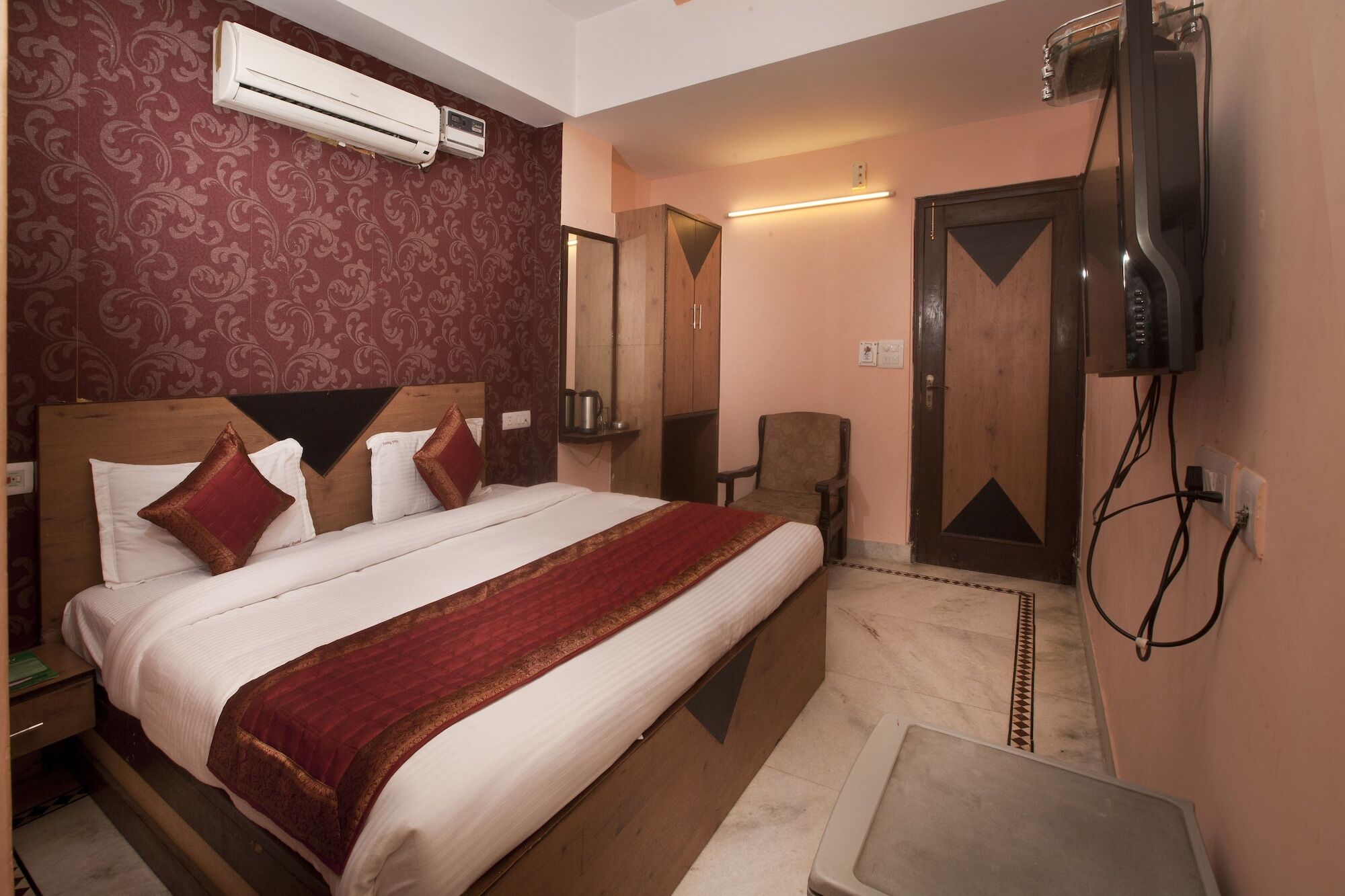 Oyo 337 Hotel Anand Delhi Zewnętrze zdjęcie