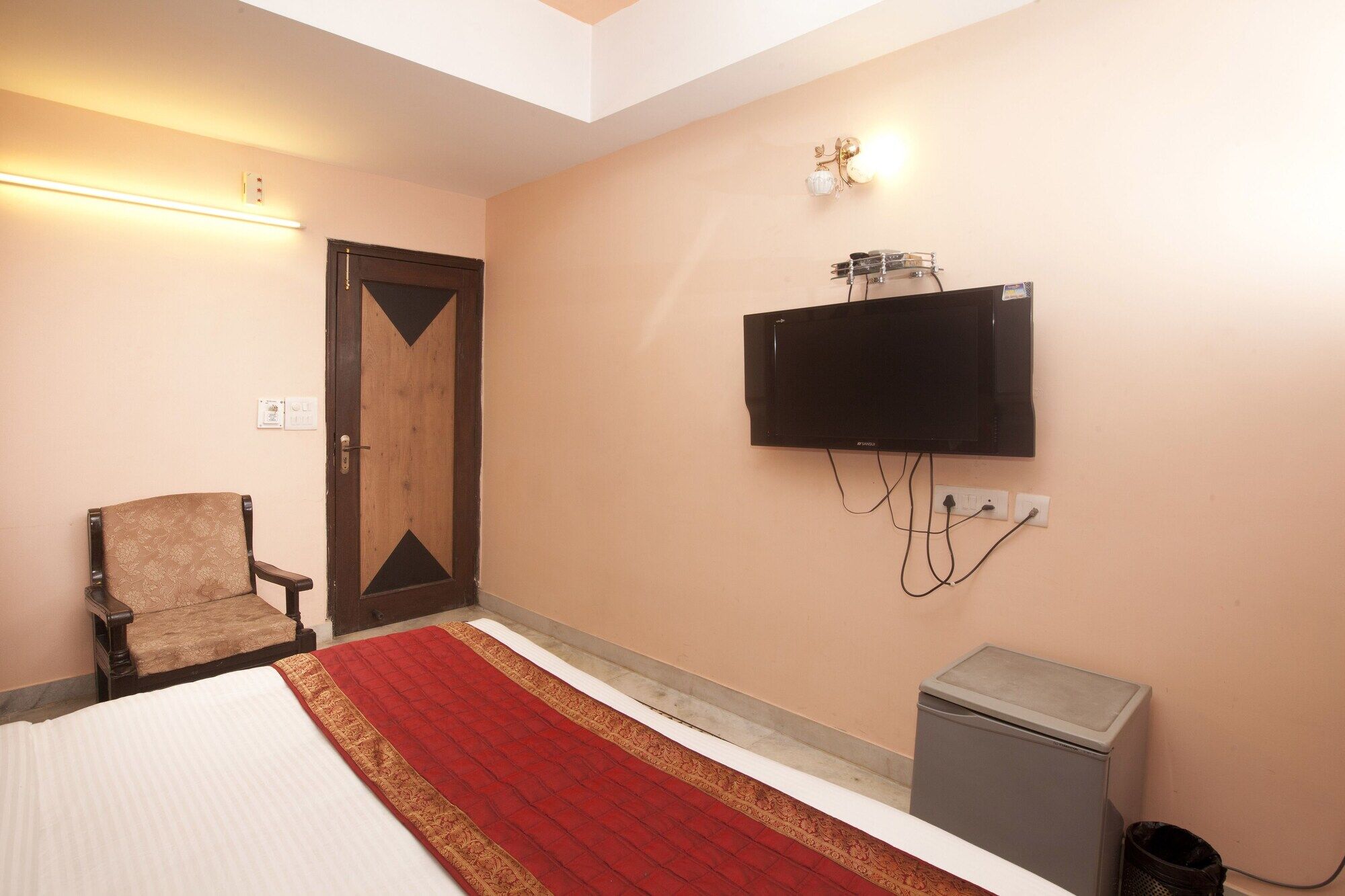 Oyo 337 Hotel Anand Delhi Zewnętrze zdjęcie